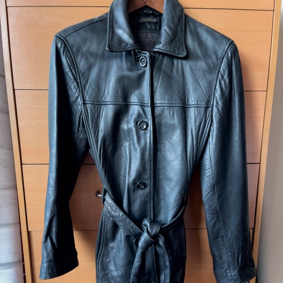 Authentic Adler Genuine Lambskin Black Leather Jacket - Picture 2 of 5